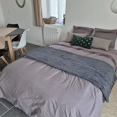 La Pinochonnerie 2/4pers 6 Min Puy Du Fou