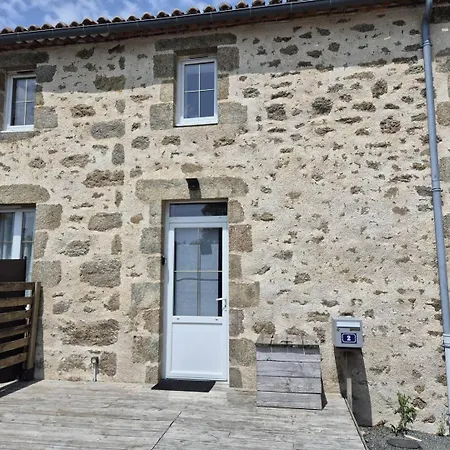 La Pinochonnerie 2/4pers 6 Min Puy Du Fou Gasthof